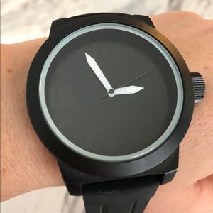 Kenneth Cole reaction watch